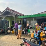 Krisis Air Empat Bulan, Yonif TP 806/SI Salurkan Air Bersih untuk Warga Kampung Walal
