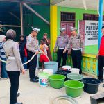 Ditlantas Polda Papua Barat Daya Salurkan 5.000 Liter Air Bersih ke Panti Asuhan Putra Putri Papua Muslim